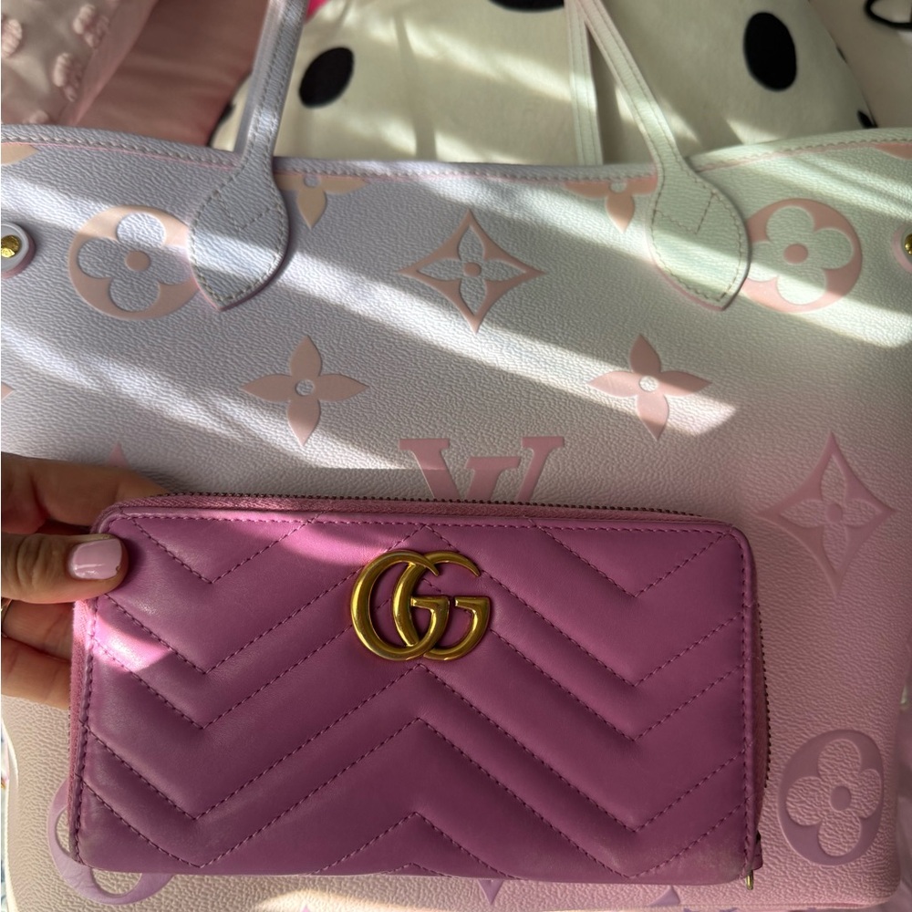 Gucci marmont candy pink wallet
